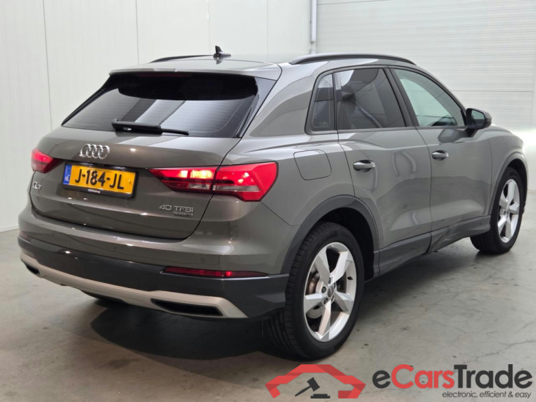 AUDI Q3 40 TFSI quattro S Line edition one #4