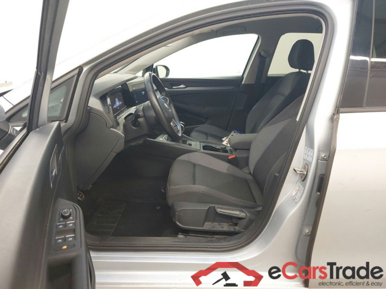 Volkswagen Golf VIII 1.5 TSI 96kW Active 5d #3