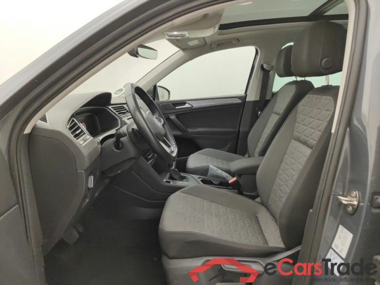 Volkswagen Tiguan 1.4 eHybrid DSG Life 5d #3