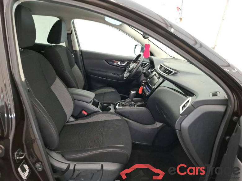 NISSAN Qashqai / 2017 / 5P / Crossover 1.5 DCI 115 DCT Business Edition #6