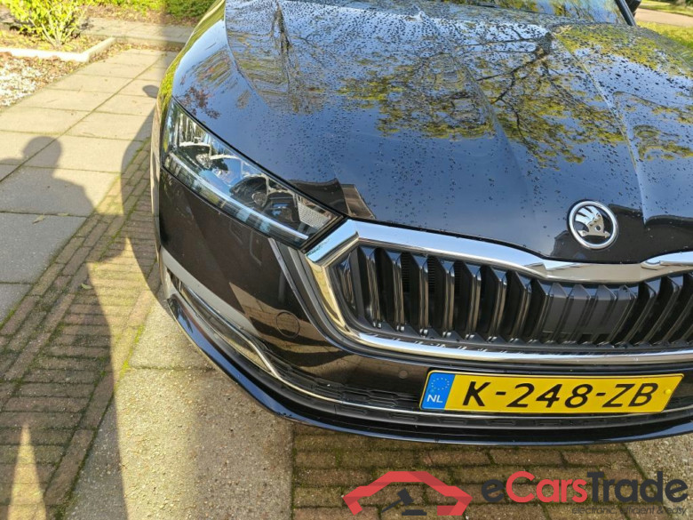 SKODA Octavia Combi 81 kW #4