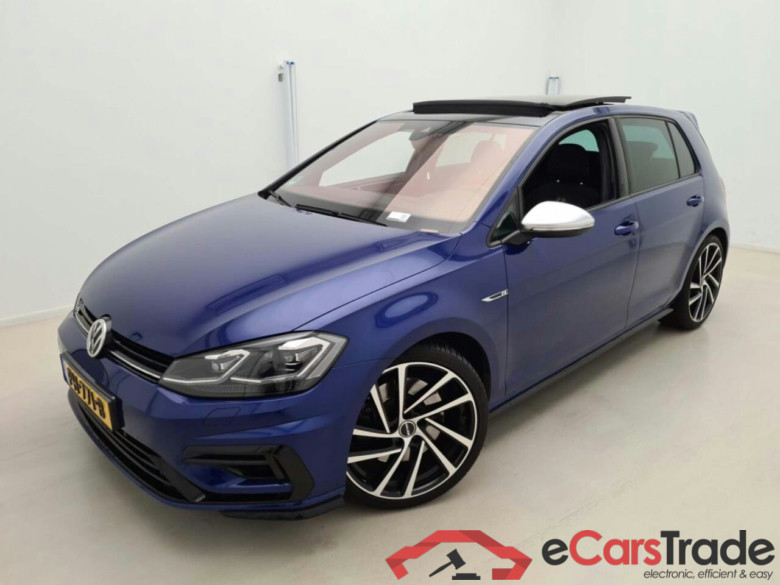 VOLKSWAGEN GOLF 2.0 TSI 4Motion R