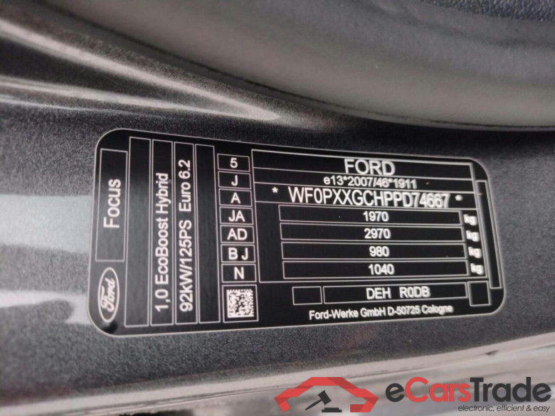 FORD Focus Wagon 1.0 EBH ST-Line #4