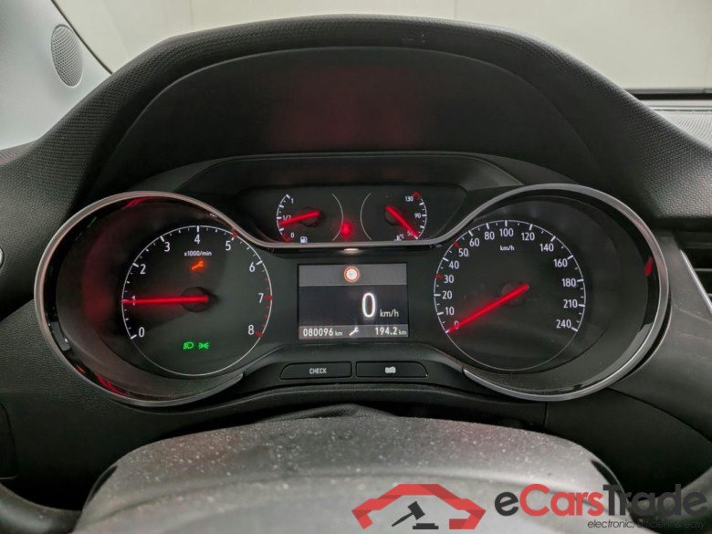 OPEL Crossland X 1.2 T. Innovation #6