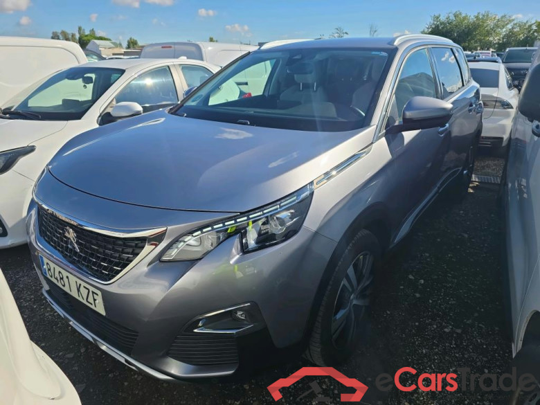 PEUGEOT 5008 / 2017 / 5P / todoterreno Allure 1.5L BlueHDi 96kW (130CV) S&S