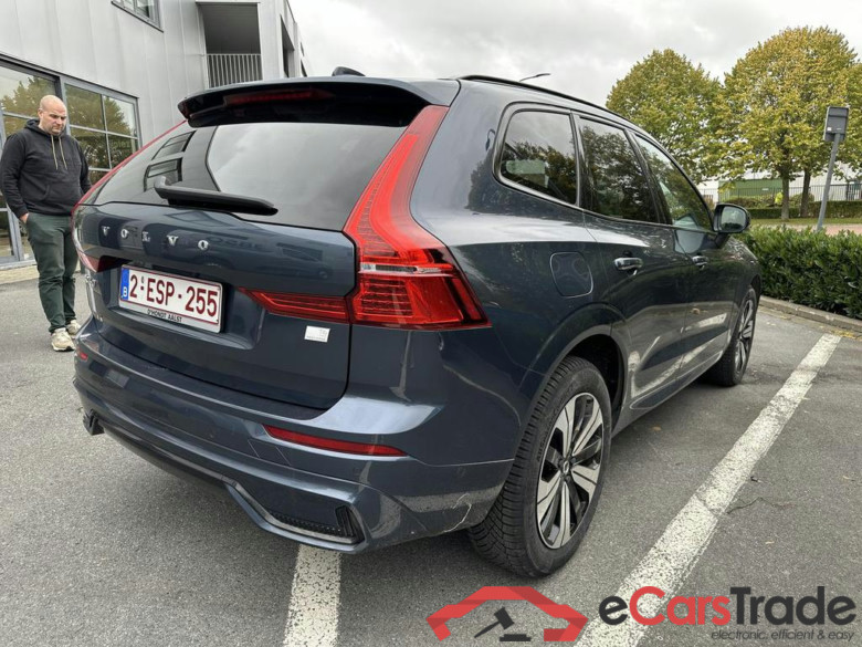 VOLVO XC60 PHEV 2.0 T6 AWD Plus Dark (257kW) #3
