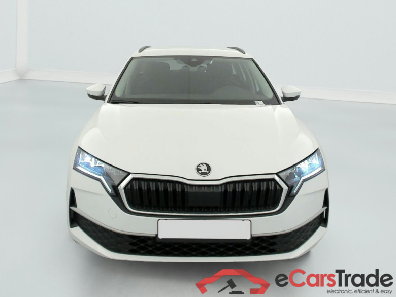 Skoda Octavia Selection 1.5 TSI Hybrid 116 ch ACT DSG7 #2
