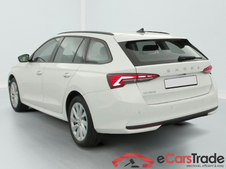 Skoda Octavia Selection 1.5 TSI Hybrid 116 ch ACT DSG7 #5