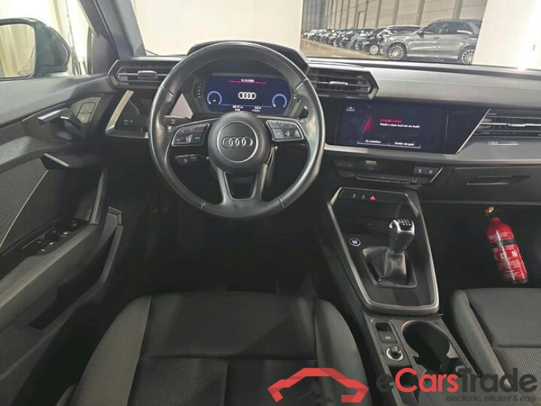Audi A3 Sportback A3 Sportback 1.0 30 TFSi Attraction 81kW/110pk  5D/P Man-6 (4 seizoenen Banden) - CO2 indicatief #5
