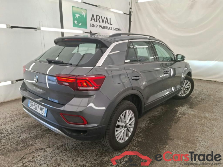 VOLKSWAGEN T-Roc / 2021 / 5P / SUV 2.0 TDI 116 LIFE PLUS #3