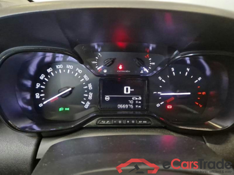 CITROEN C3 AIRCROSS / 2021 / 5P / SUV PURETECH 110 SeS FEEL #4