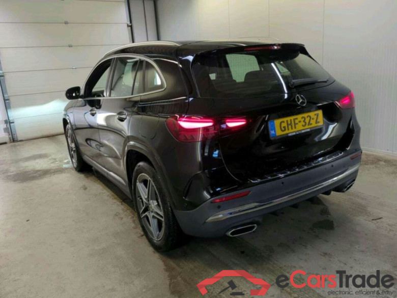 MERCEDES-BENZ GLA-klasse 250 e StEd AMG Line #6