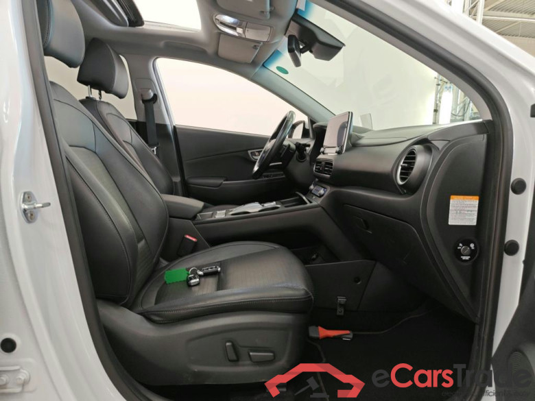 Hyundai KONA Limited Sky Electric 64 kWh 5d #3