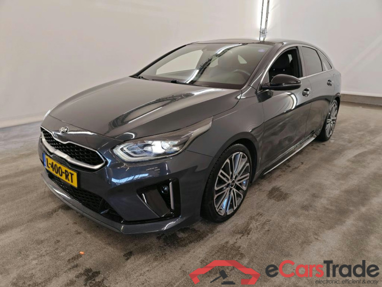 Kia ProCeed 1.5 T-GDi DCT7 GT-PlusLine glazen dak 5d
