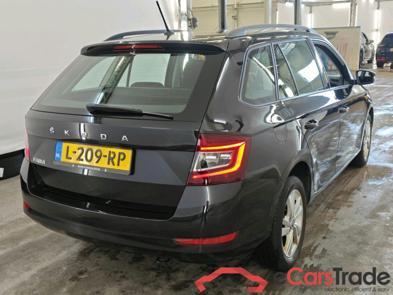 ŠKODA FABIA COMBI 1.0 TSI 70kW Ambition 5d #2