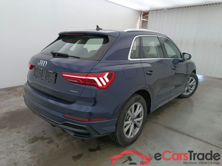 AUDI Q3 DIESEL - 2020 40 TDi 200hp Quattro S line S tronic 5d #2