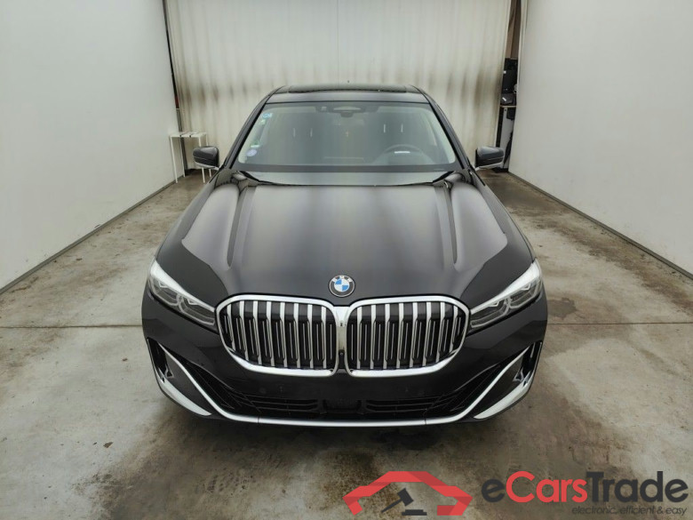BMW 7 LONG - 2019 745eXAL 286 Plug-In Hybrid OPF (EU6d-TEMP) 4d #4