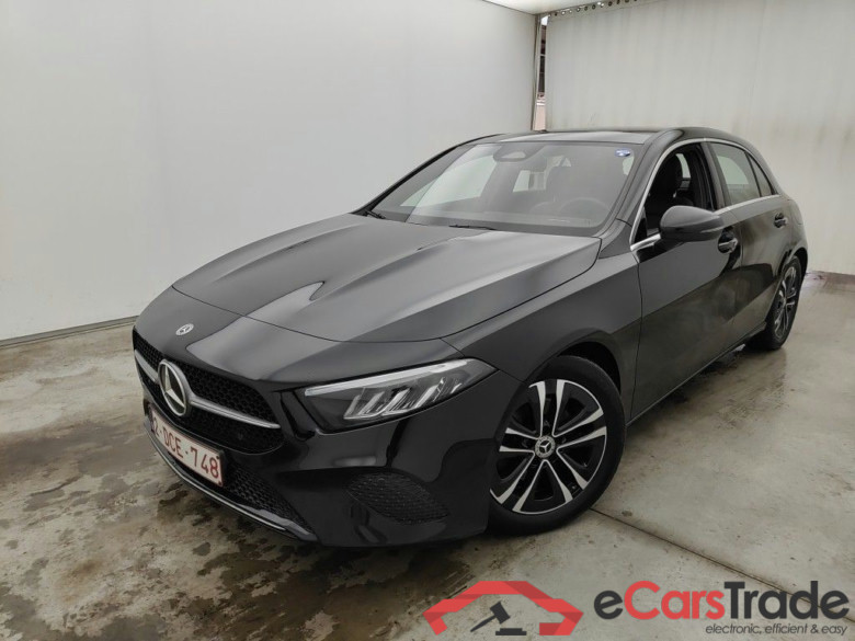 Mercedes-Benz A-Klasse A 180 Business Line 5d #1