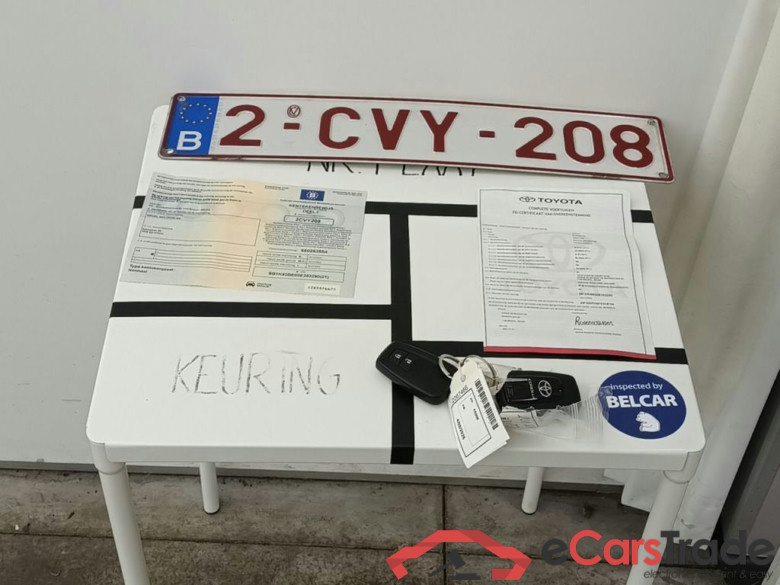 Toyota Corolla 1.8 Hybrid Dynamic e-CVT 5d #4