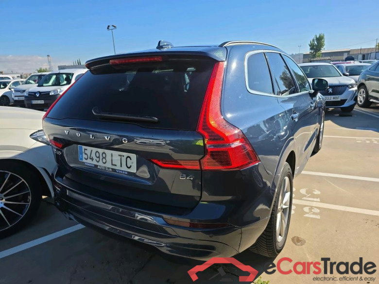 VOLVO XC60 / 2017 / 5P / todoterreno 2.0 B4 D Momentum Pro Auto #2