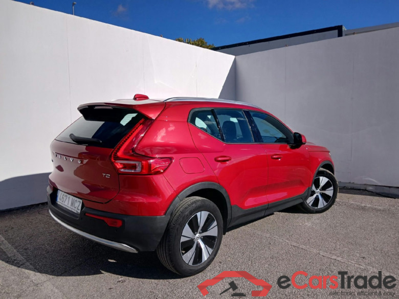 VOLVO XC40 / 2021 / 5P / todoterreno 1.5 T2 Core Pro #2