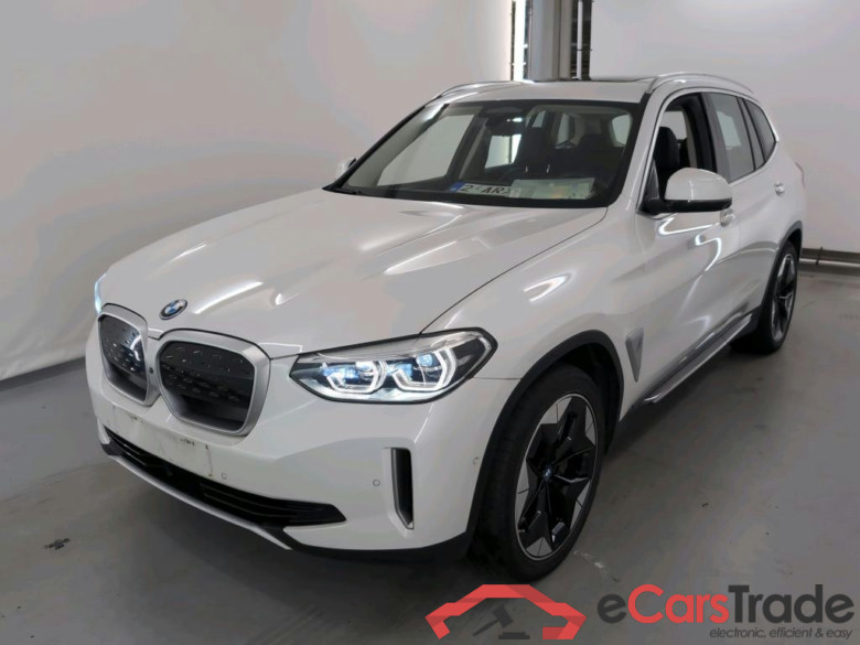 BMW IX3 80KWH AUTO