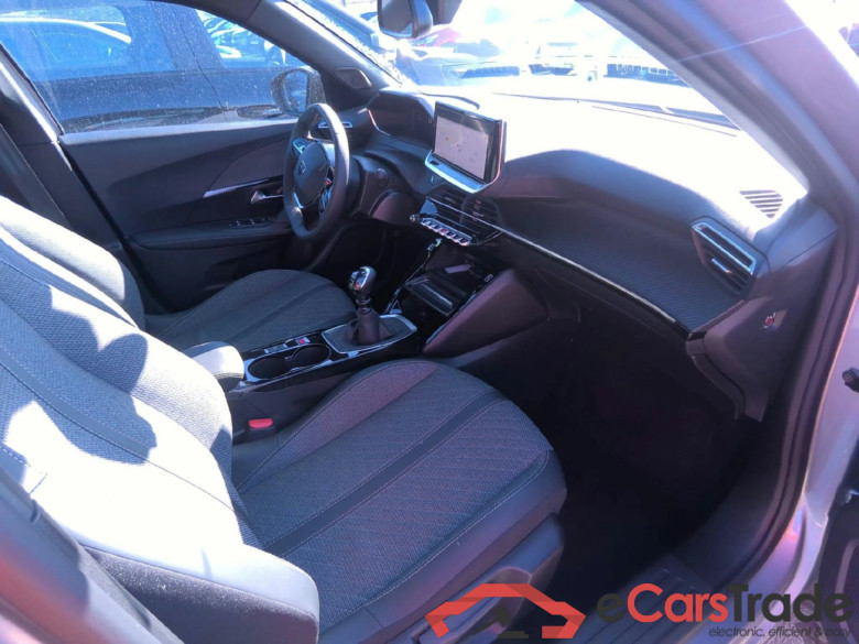 Peugeot 2008 Allure 100 S&S BVM6 #3