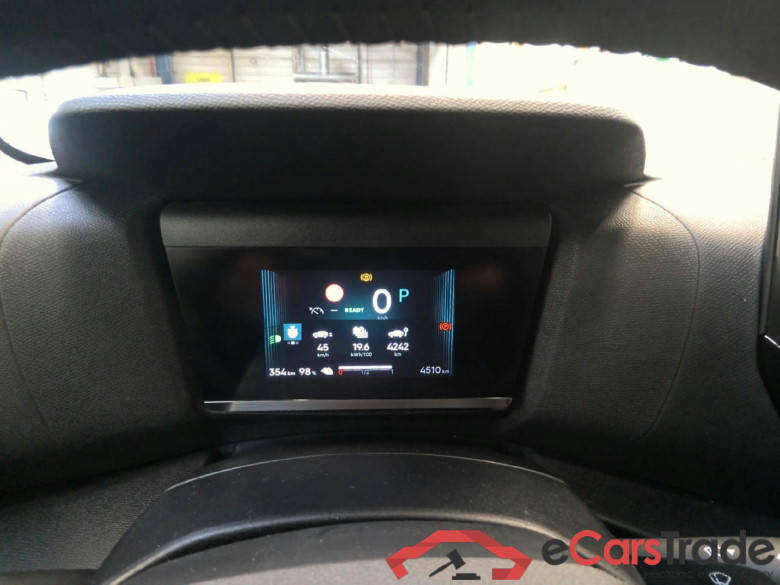 Citroen C4 X Plus e-C4 X 136 ch #6