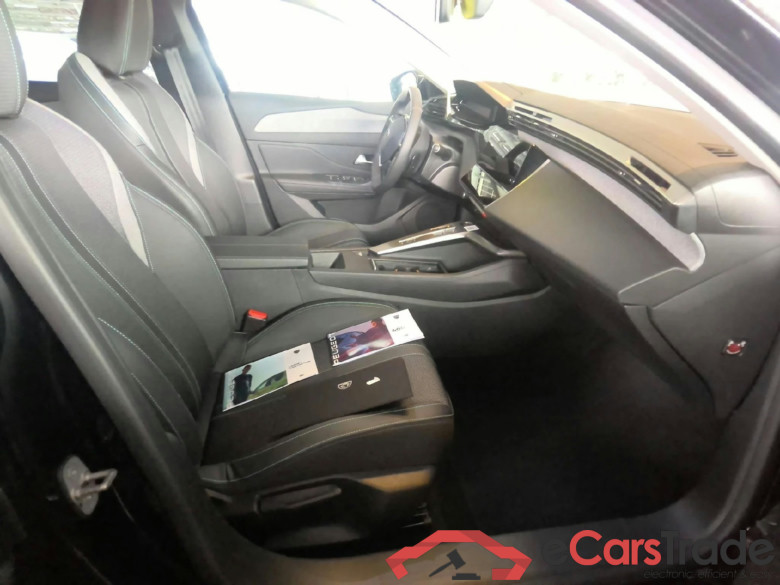 Peugeot 408 Allure Hybrid 145 e-DCS6 #3