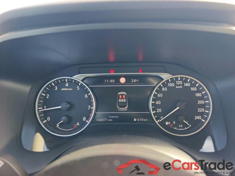 NISSAN QASHQAI / 2021 / 5P / todoterreno DIG-T 103kW (140CV) mHEV 4x2 Acenta #4