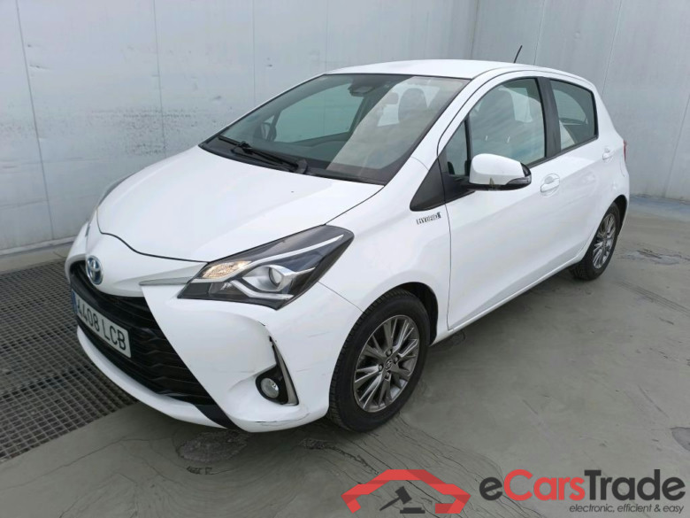 TOYOTA Yaris / 2017 / 5P / berlina con portón 1.5 100H Active Tech #1