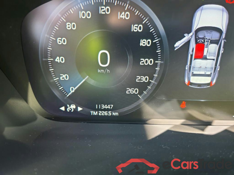 VOLVO XC40 / 2017 / 5P / todoterreno 1.5 T3 Momentum Pro #5