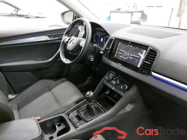 SKODA - SKO KAROQ 1.0 TSI 110PK Clever+ With Climatronic & Kessy & Canton Sound & Heated Steering Wheel & 360 Camera Area View * PETROL * #3