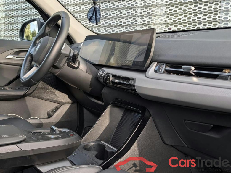 BMW X1 (U11) 1.5iA sDrive18 #4