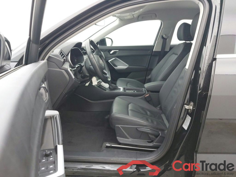 Audi Q3 Sportback 45 TFSI e S tronic 5d #3