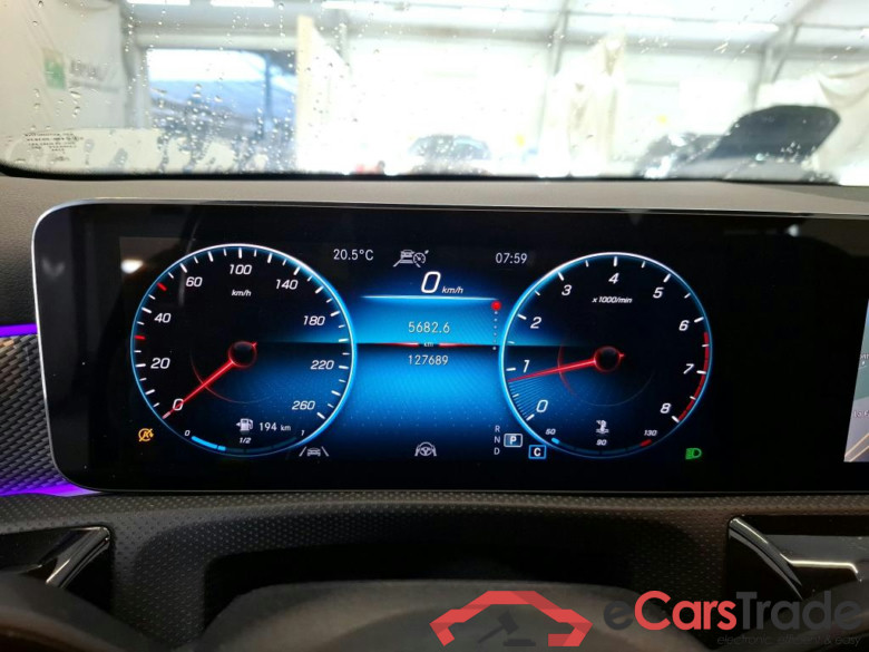 MERCEDES-BENZ Classe A Berline / 2018 / 4P / Berline A 200 Progressive Line 7G-DCT #6
