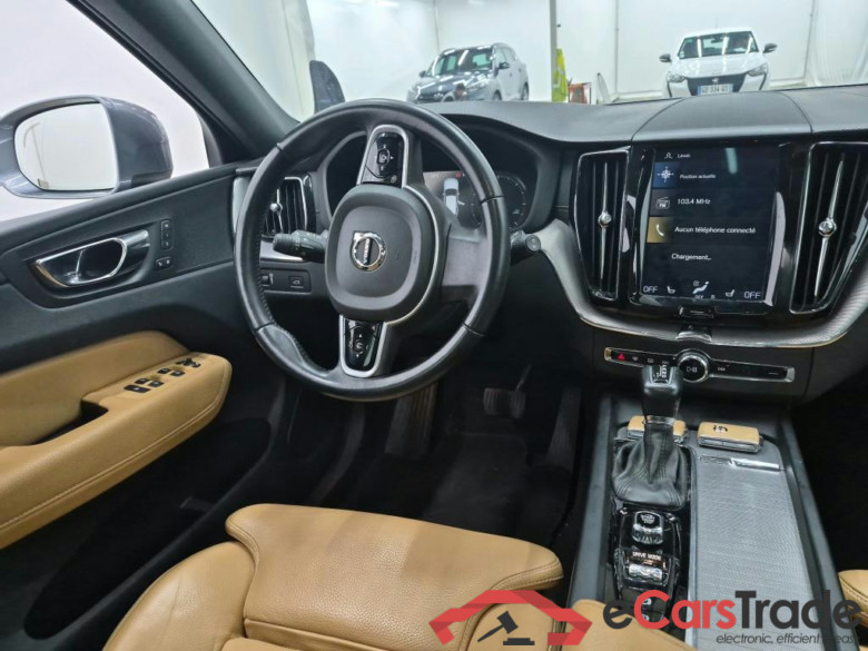 VOLVO XC60 5p SUV D4 AdB 190 GearTronic 8 Inscription Luxe #5