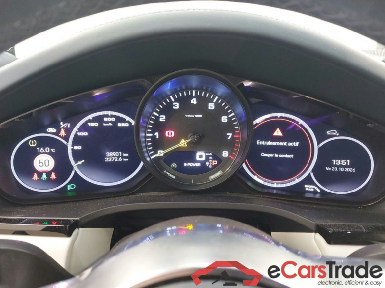 PORSCHE CAYENNE COUPE E-HYBRID 3.0i V6 PHEV 340ps  Tiptronic Platinum Edition 5d #6