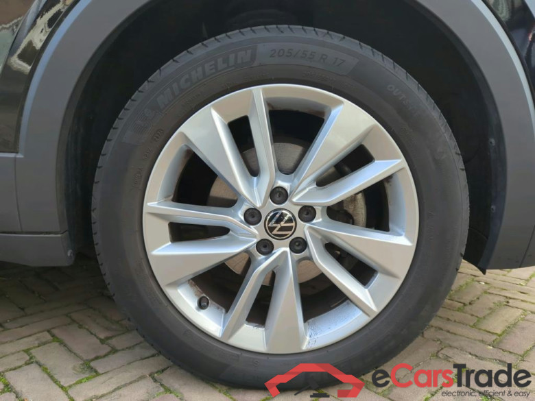 VOLKSWAGEN T-Cross 70 kW #6