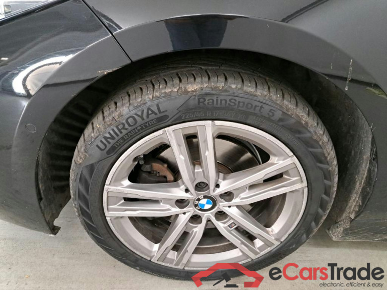 BMW 1 SERIES HATCH 1.5 118IA (100KW) #6