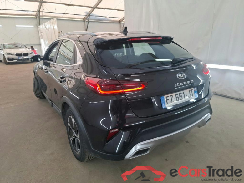 KIA XCeed / 2019 / 5P / Crossover 1.6 GDI ISG ISG PHEV ACTIVE BUS DCT6 #2