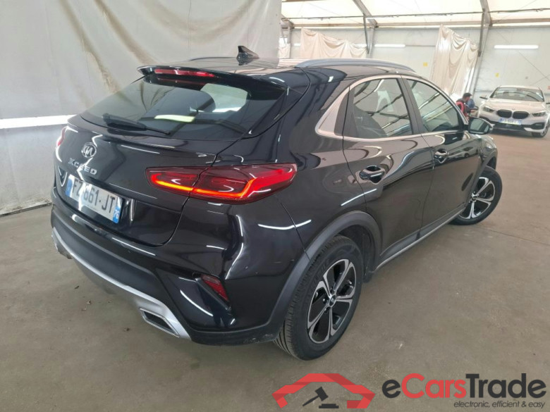 KIA XCeed / 2019 / 5P / Crossover 1.6 GDI ISG ISG PHEV ACTIVE BUS DCT6 #3