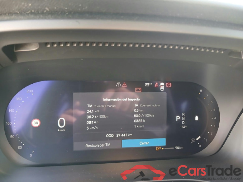 VOLVO XC40 / 2021 / 5P / todoterreno 2.0 B3 G Core Auto #4
