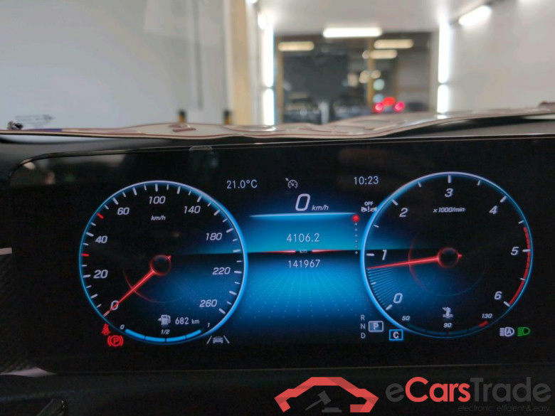 MERCEDES-BENZ CLA 2.0 CLA 180 D LUXURY LINE DCT #1