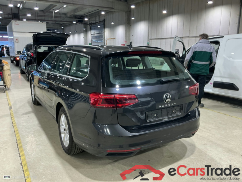 VOLKSWAGEN PASSAT VARIANT 2.0 TDI 90KW MSQ VARIANT STYLE BUSINESS #3