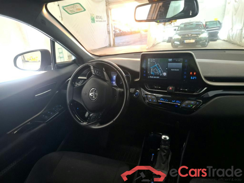 TOYOTA C-HR 5p SUV 1.8 HYBRIDE 122 GRAPHIC #5
