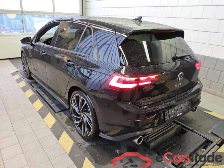 Volkswagen Golf VIII Lim. (CD1)(12.2019->2024) DE - LimS5 2.0 TSI EU6d, GTI OPF, 2020 - 2024 #4