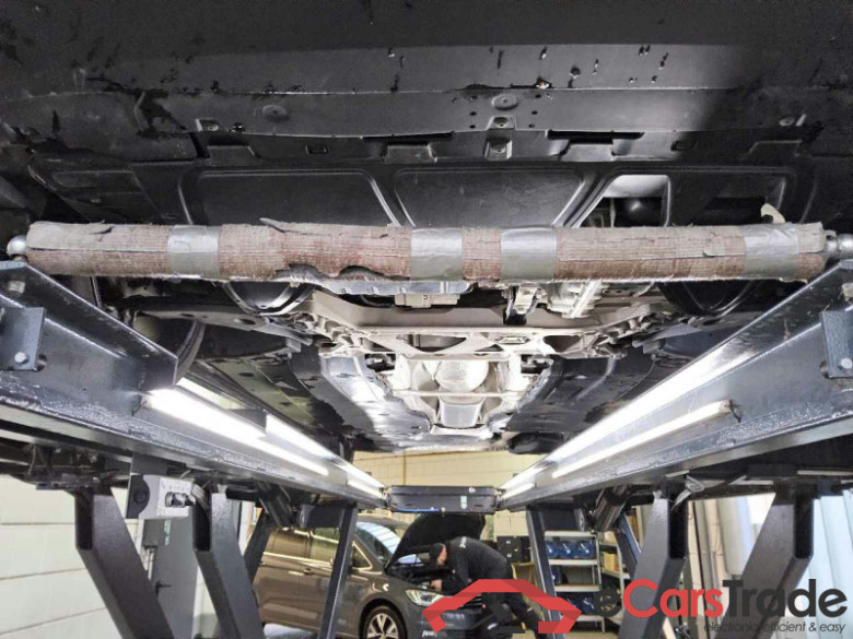 Volkswagen Golf VIII Lim. (CD1)(12.2019->2024) DE - LimS5 2.0 TSI EU6d, GTI OPF, 2020 - 2024 #5