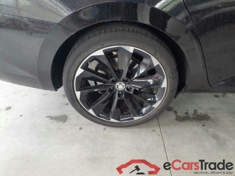 Skoda Superb Combi (3V5)(06.2015->) DE - Kb5 2.0 TDI EU6d, Sportline 4x4, (Facelift) 2020 - 2024 #6
