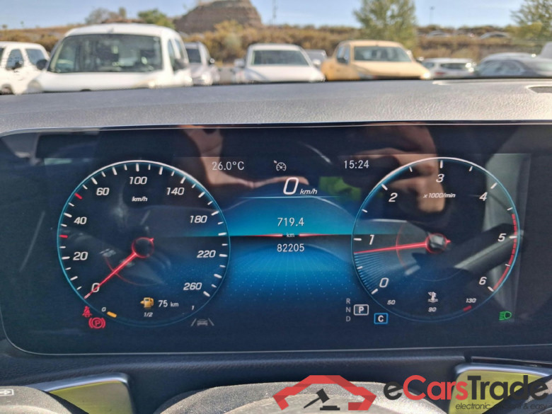 MERCEDES-BENZ GLB / 2019 / 5P / todoterreno 2.0 GLB 200 D DCT 110KW (150CV) #4